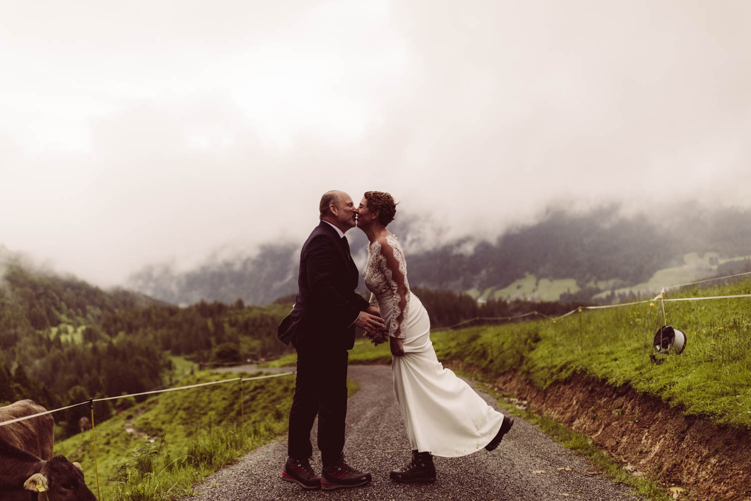 Hochzeitsfotograf_Oberstdorf_Jagdhaus_blauerSalon_Berghochzeit-Allgäu_60