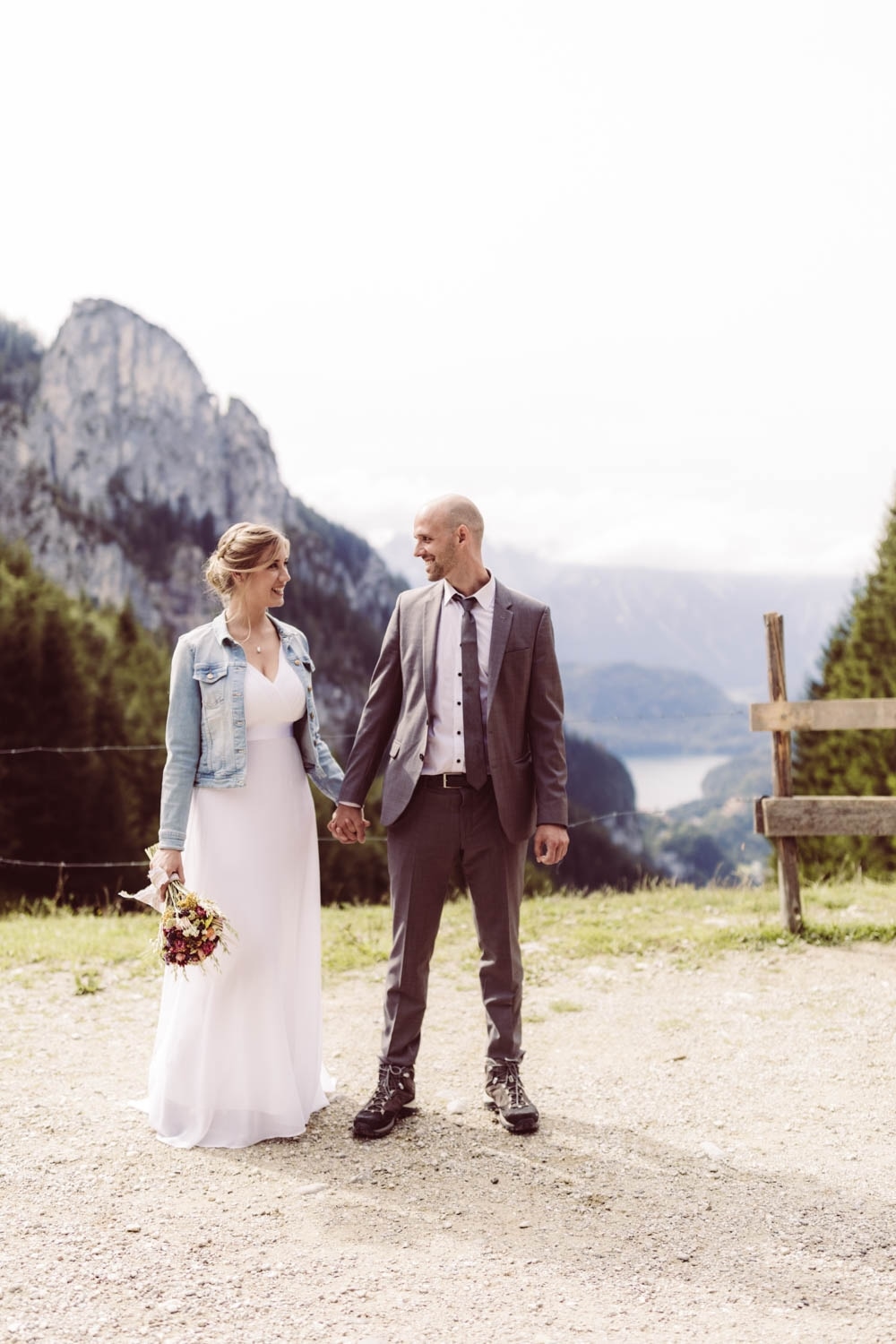 Berghochzeit_Allg&auml;u_F&uuml;ssen-Rohrkopfh&uuml;tte_Fotografin__83