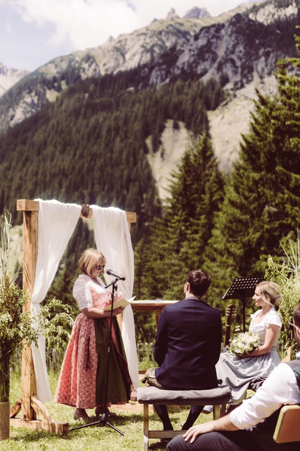 Hochzeitsfotografin_Kasermandlalm_Elbigenalp_59