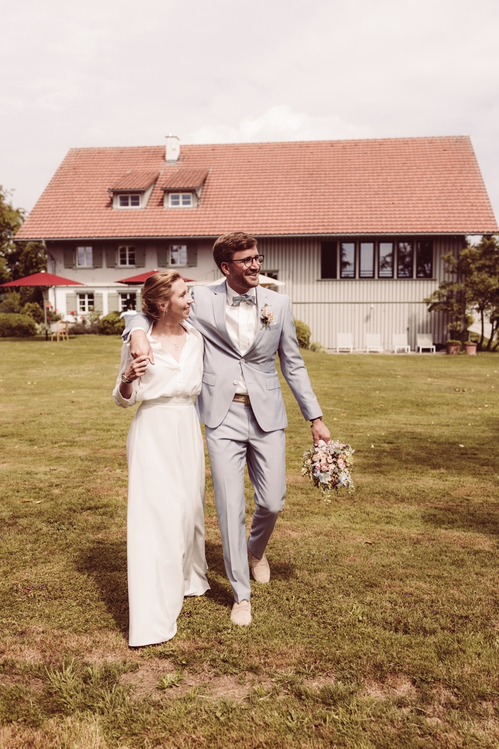 Hochzeitsfotografin_Wangen-im-Allg&auml;u_Windh&auml;usern5-35