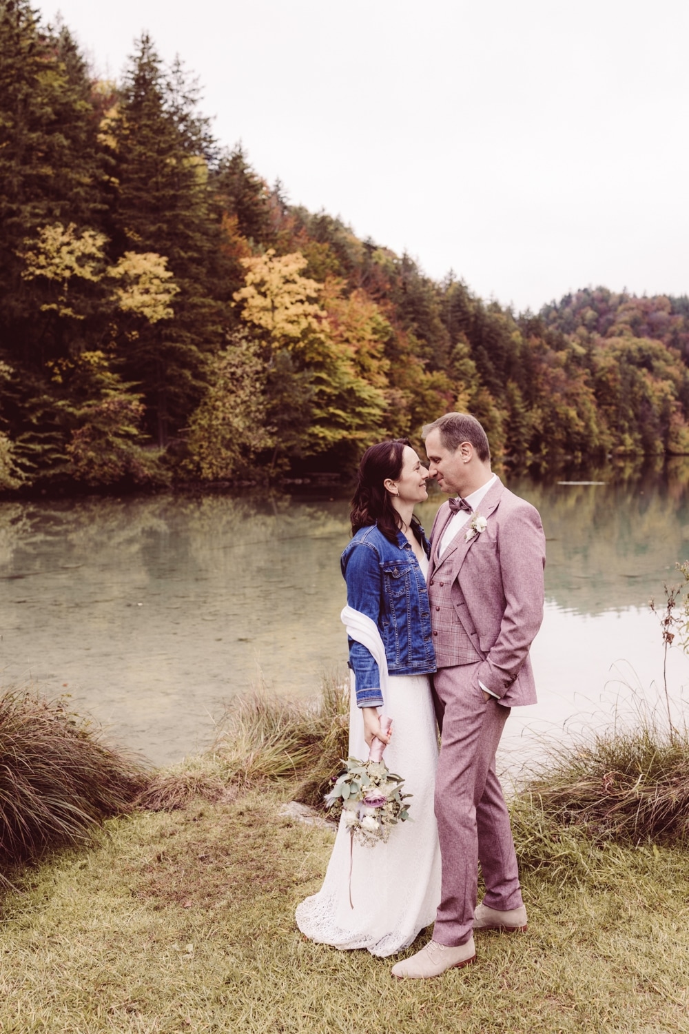 Hochzeitsfotografin_F&uuml;ssen_Heiraten-zu-zweit_Elopement_Alatsee_-122