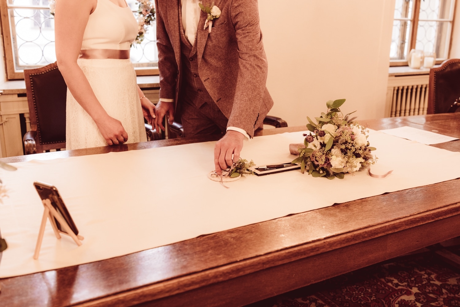 Hochzeitsfotografin_F&uuml;ssen_Heiraten-zu-zweit_Elopement_Alatsee_-21