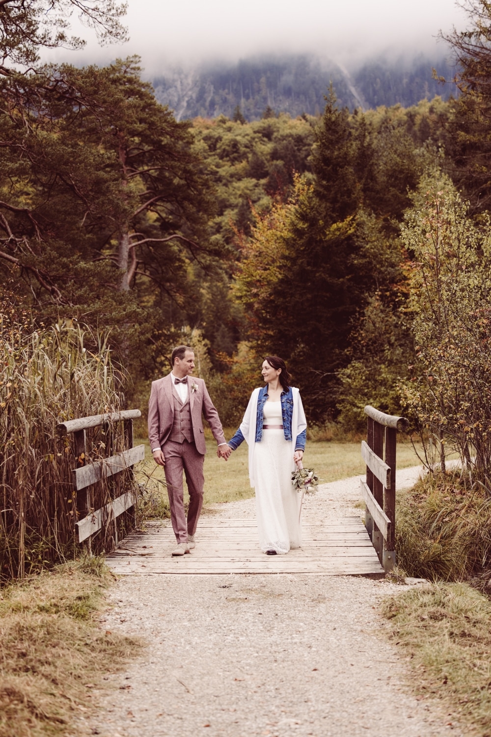 Hochzeitsfotografin_F&uuml;ssen_Heiraten-zu-zweit_Elopement_Alatsee_-80