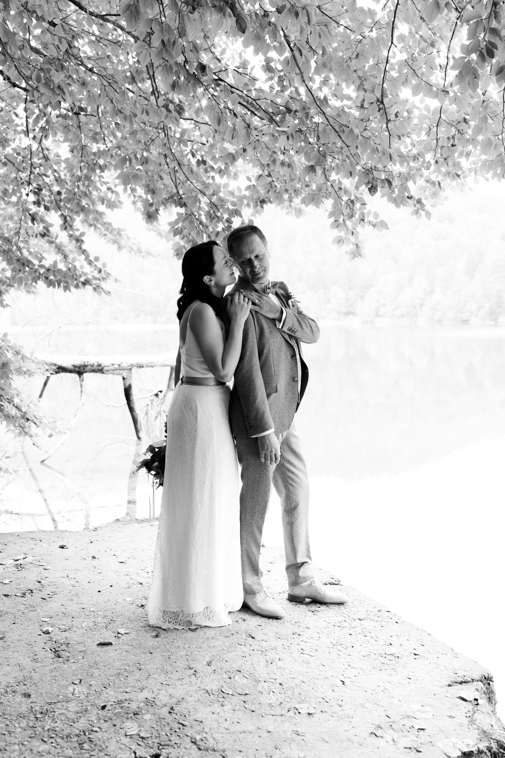 Hochzeitsfotografin_Füssen_Heiraten-zu-zweit_Elopement_Alatsee_-120 Hochzeitsfotografin_Füssen_Heiraten-zu-zweit_Elopement_Alatsee_-120