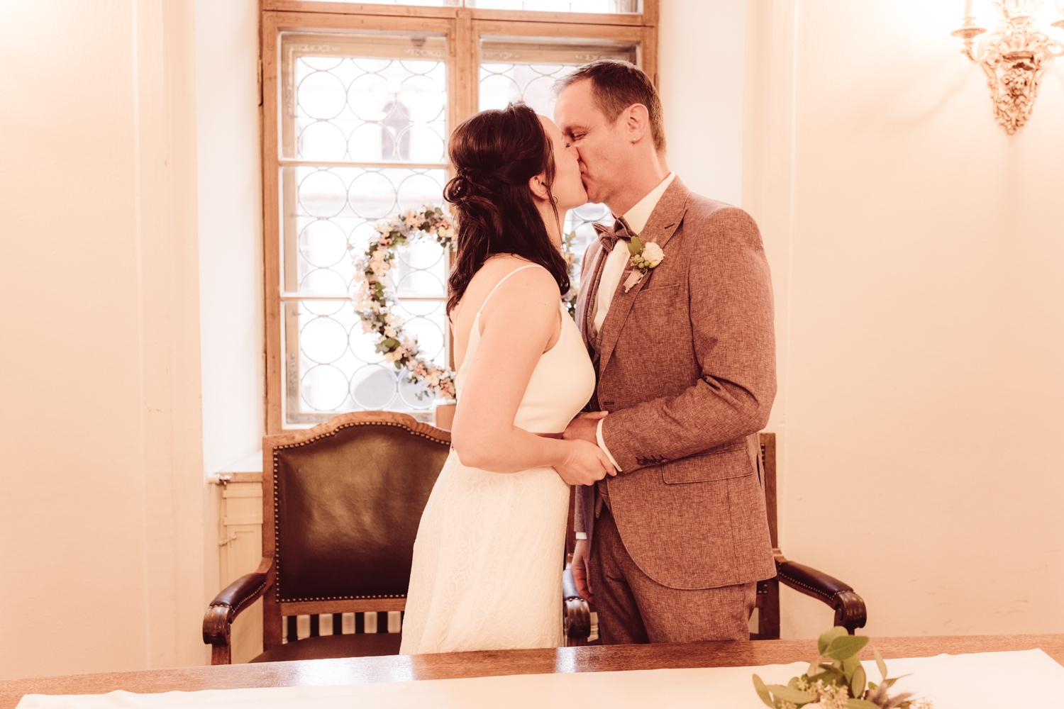 Hochzeitsfotografin_Füssen_Heiraten-zu-zweit_Elopement_Alatsee_-25 Hochzeitsfotografin_Füssen_Heiraten-zu-zweit_Elopement_Alatsee_-25