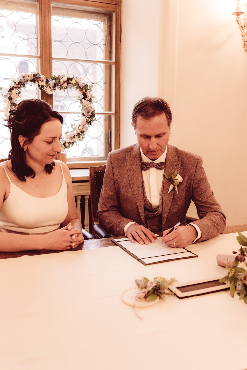 Hochzeitsfotografin_Füssen_Heiraten-zu-zweit_Elopement_Alatsee_-30 Hochzeitsfotografin_Füssen_Heiraten-zu-zweit_Elopement_Alatsee_-30