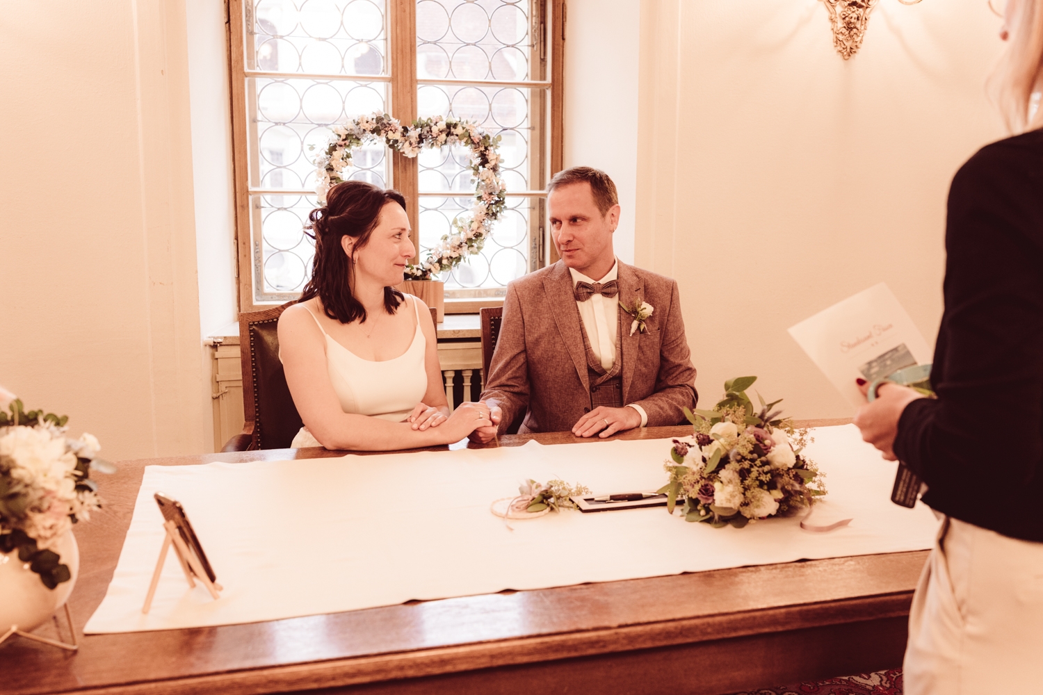 Hochzeitsfotografin_Füssen_Heiraten-zu-zweit_Elopement_Alatsee_-31 Hochzeitsfotografin_Füssen_Heiraten-zu-zweit_Elopement_Alatsee_-31