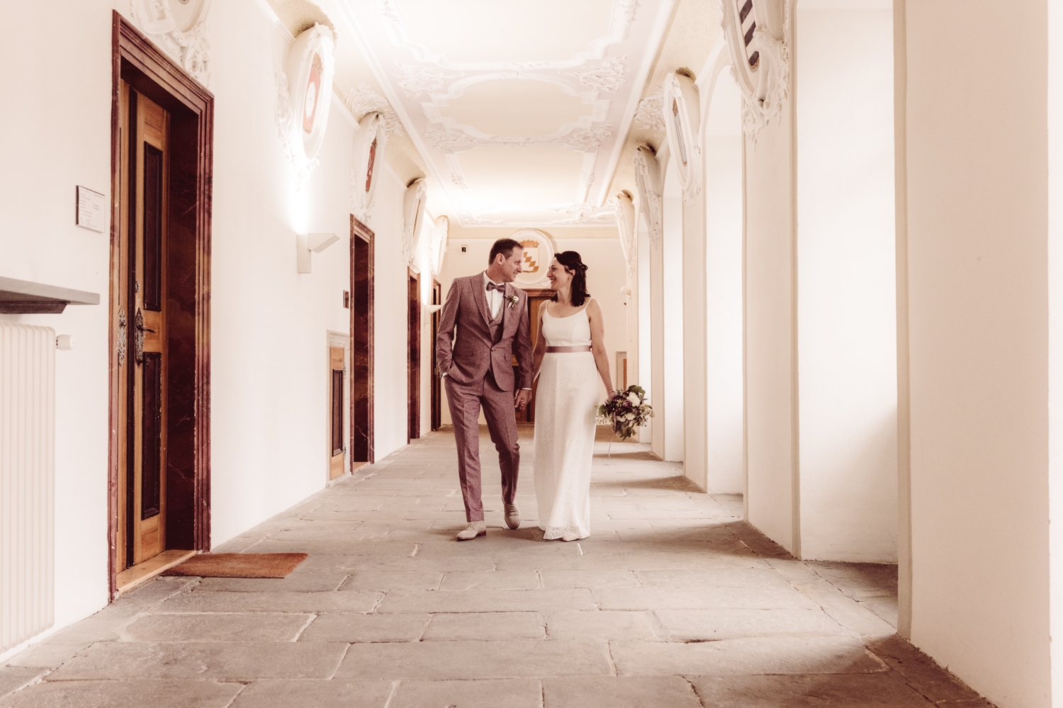 Hochzeitsfotografin_Füssen_Heiraten-zu-zweit_Elopement_Alatsee_-37 Hochzeitsfotografin_Füssen_Heiraten-zu-zweit_Elopement_Alatsee_-37