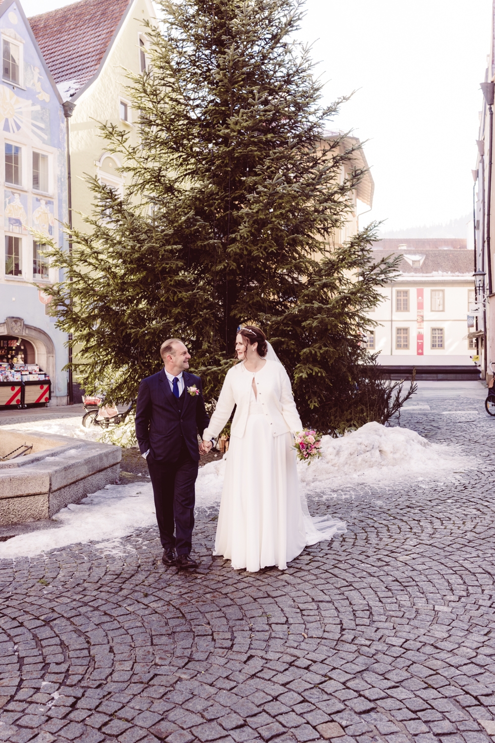 Fotografin_Intime_Winterhochzeit_Allgäu-19