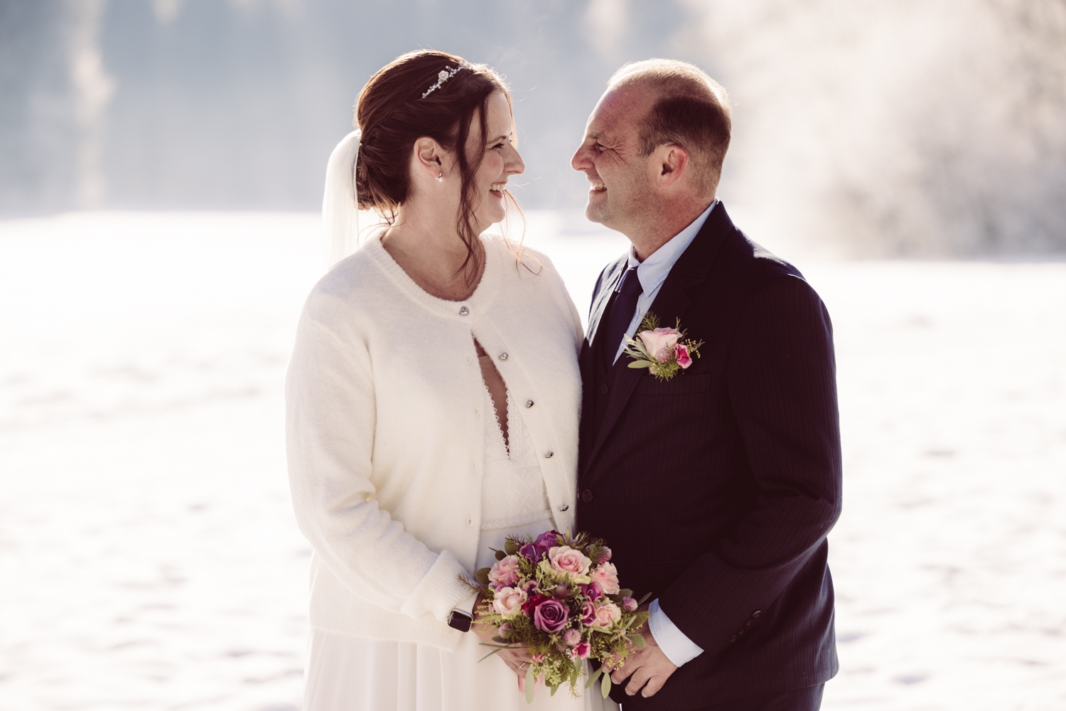 Fotografin_Intime_Winterhochzeit_Allgäu-26
