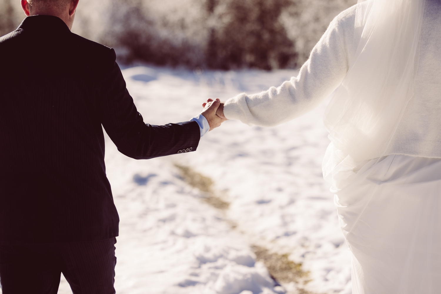 Fotografin_Intime_Winterhochzeit_Allgäu-27