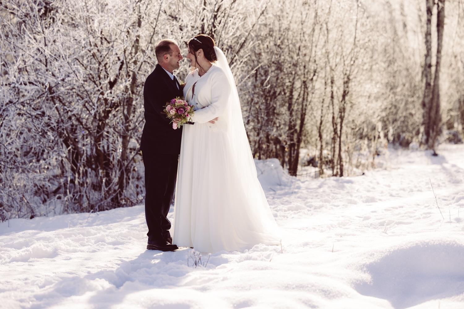 Fotografin_Intime_Winterhochzeit_Allgäu-29