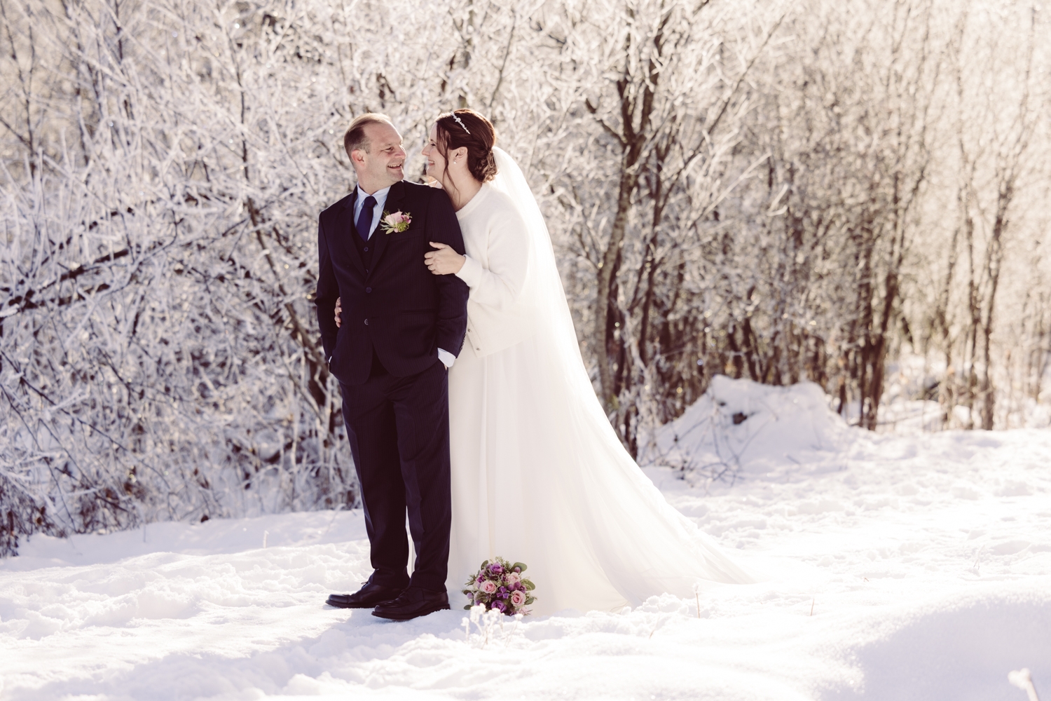 Fotografin_Intime_Winterhochzeit_Allgäu-32