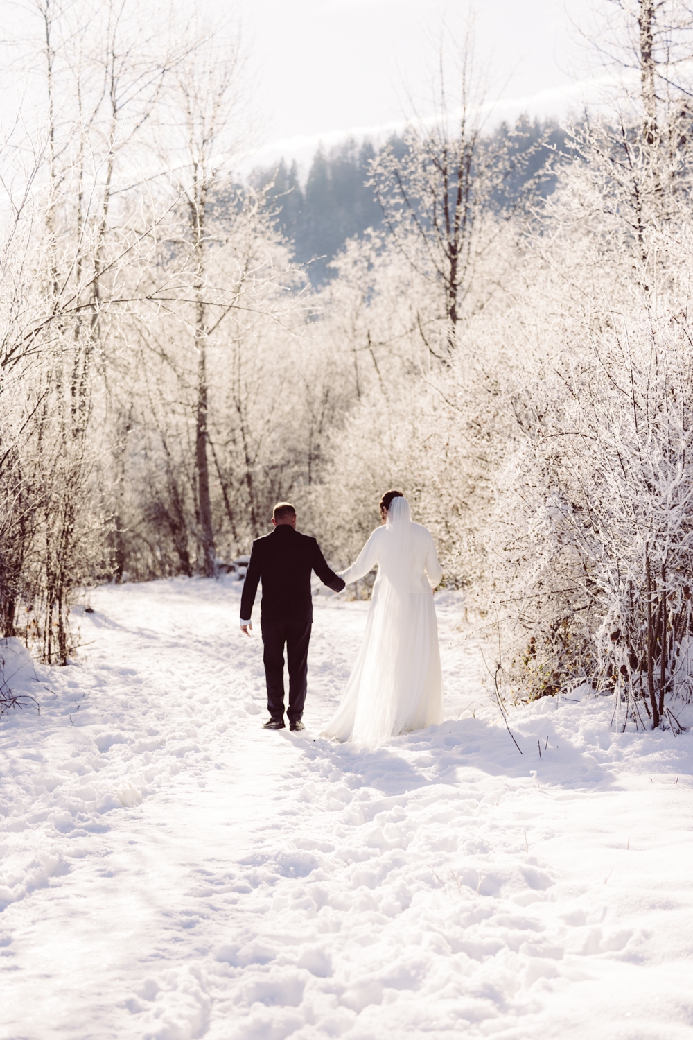 Fotografin_Intime_Winterhochzeit_Allgäu-34