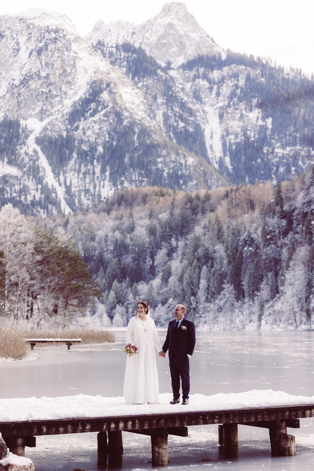 Fotografin_Intime_Winterhochzeit_Allgäu-65
