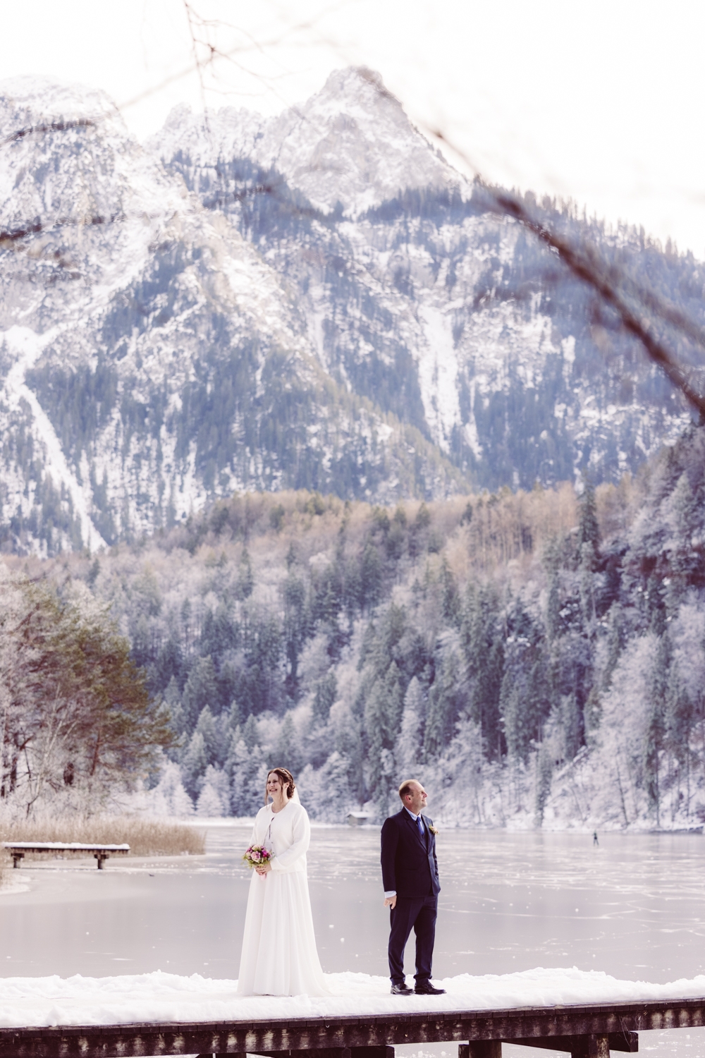 Fotografin_Intime_Winterhochzeit_Allgäu-66