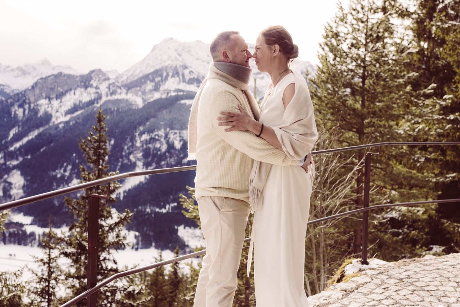 Fotografin_Winterhochzeit_Allgäu-22