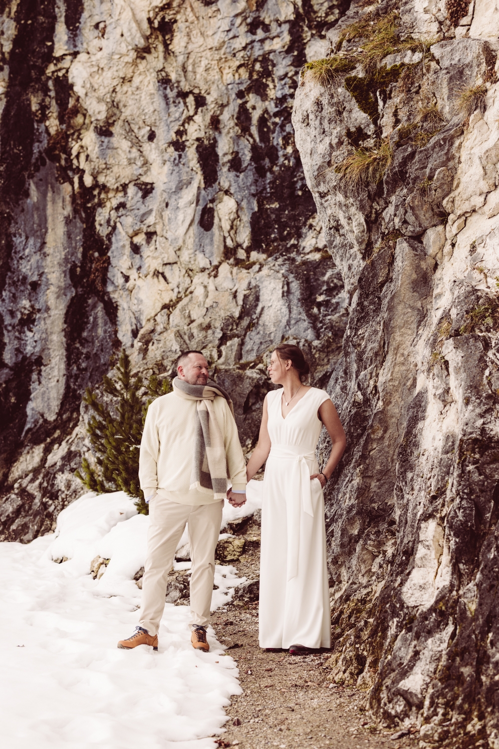 Fotografin_Winterhochzeit_Allgäu-33