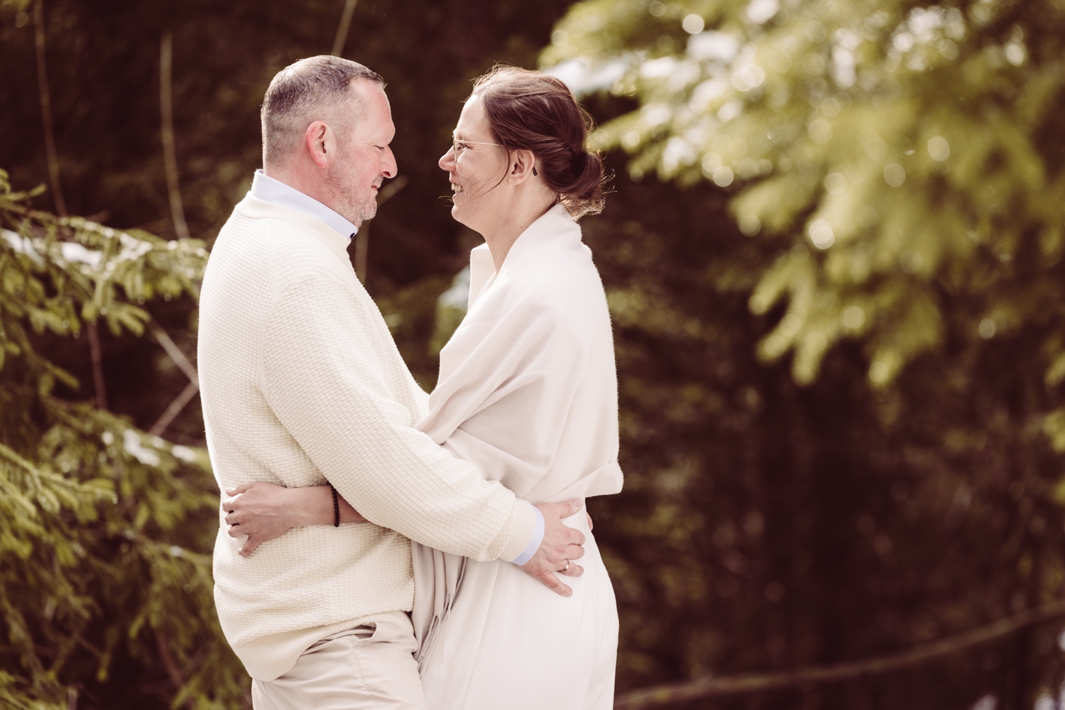 Fotografin_Winterhochzeit_Allgäu-45
