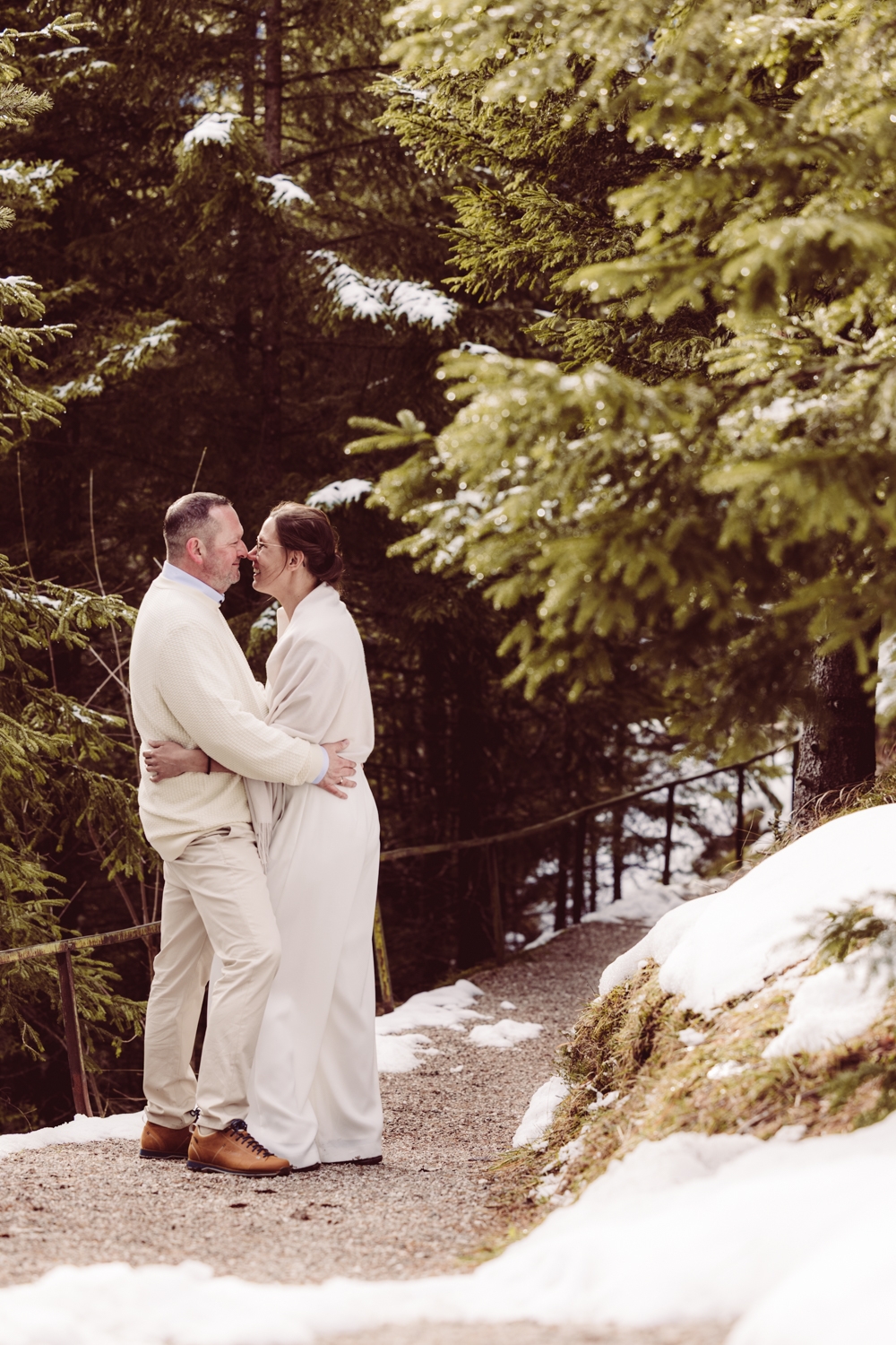 Fotografin_Winterhochzeit_Allgäu-47