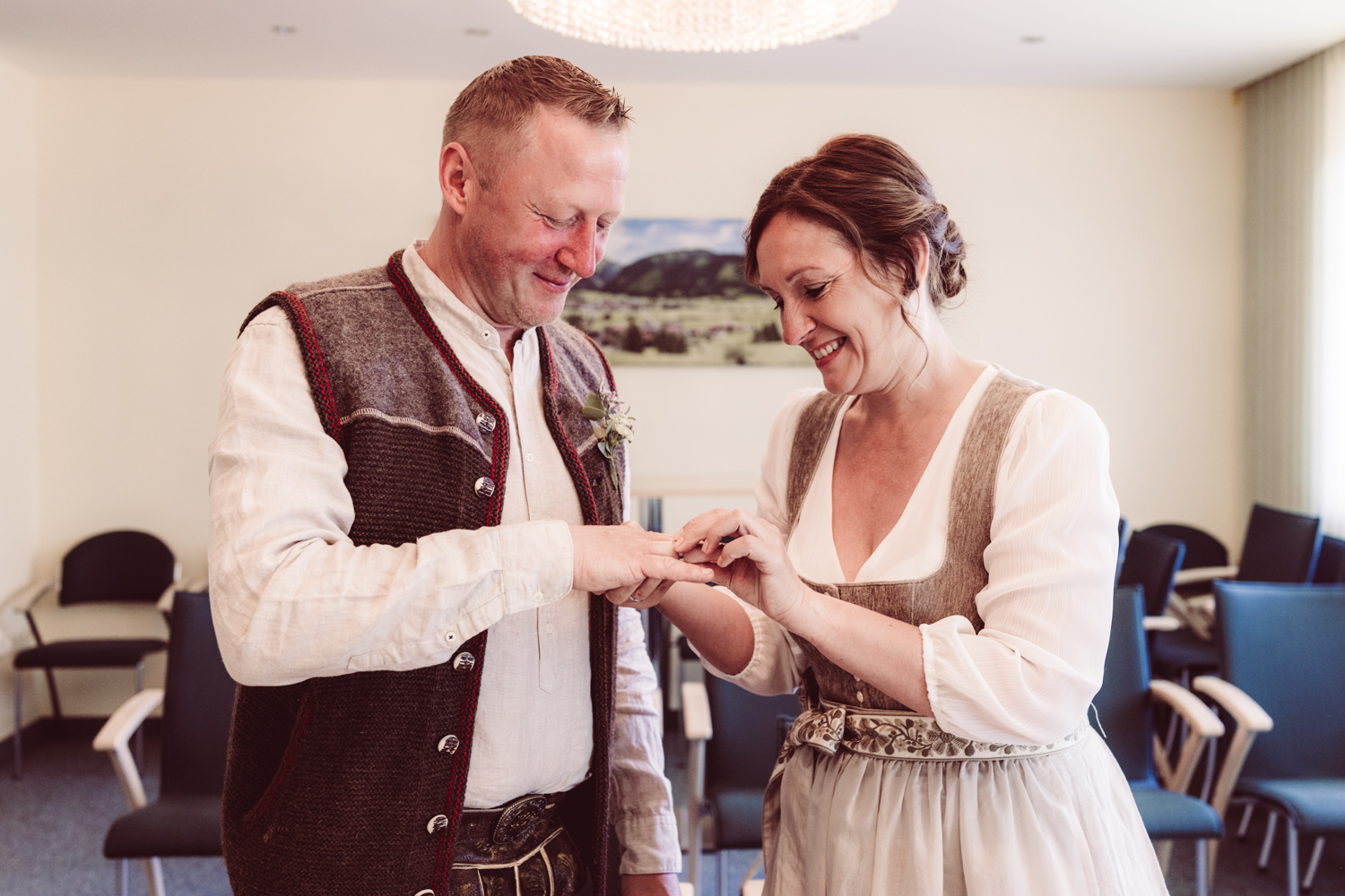 Hochzeitsfotografin_Vilsalpsee_Elopement_Tannheim-21