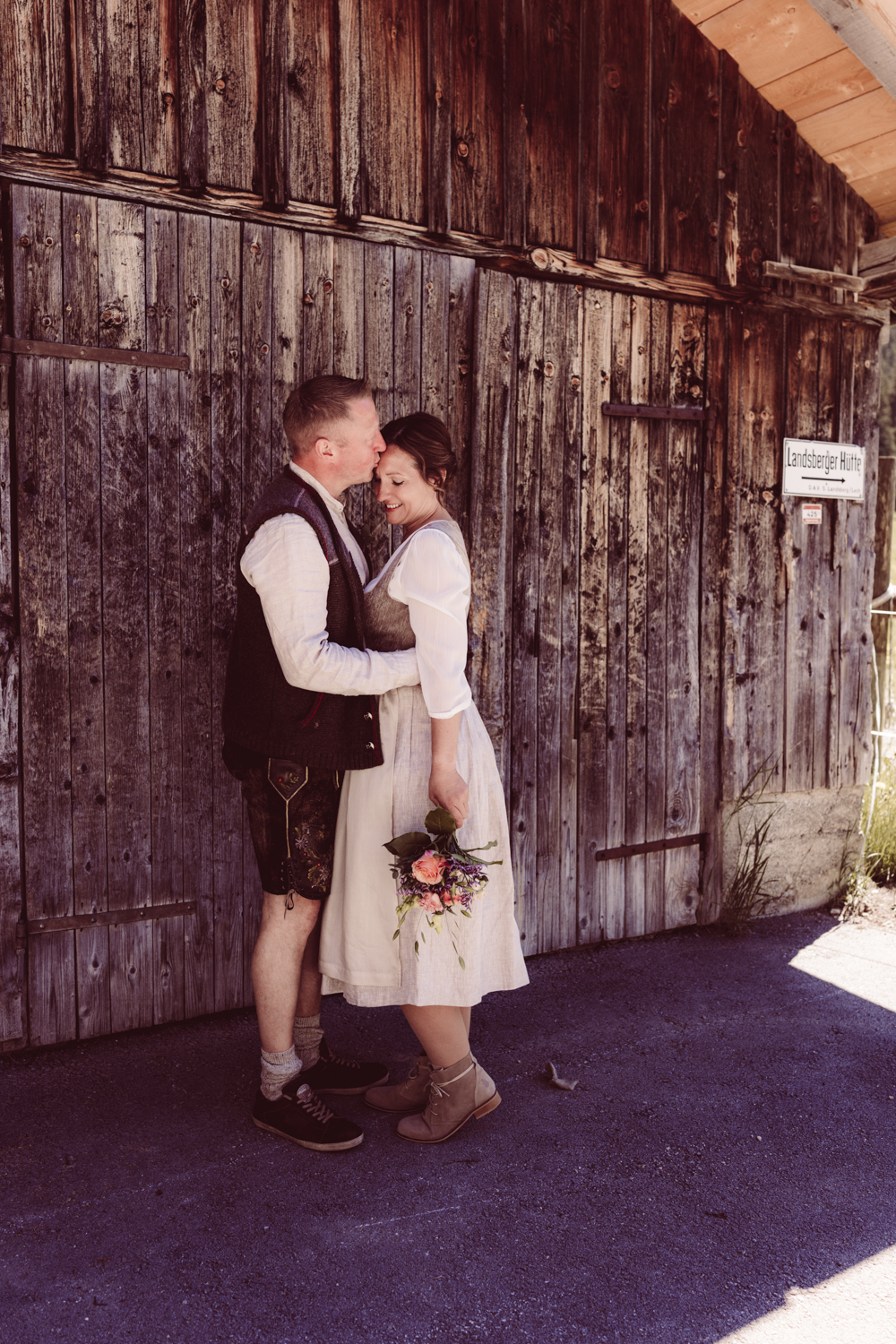 Hochzeitsfotografin_Vilsalpsee_Elopement_Tannheim-24