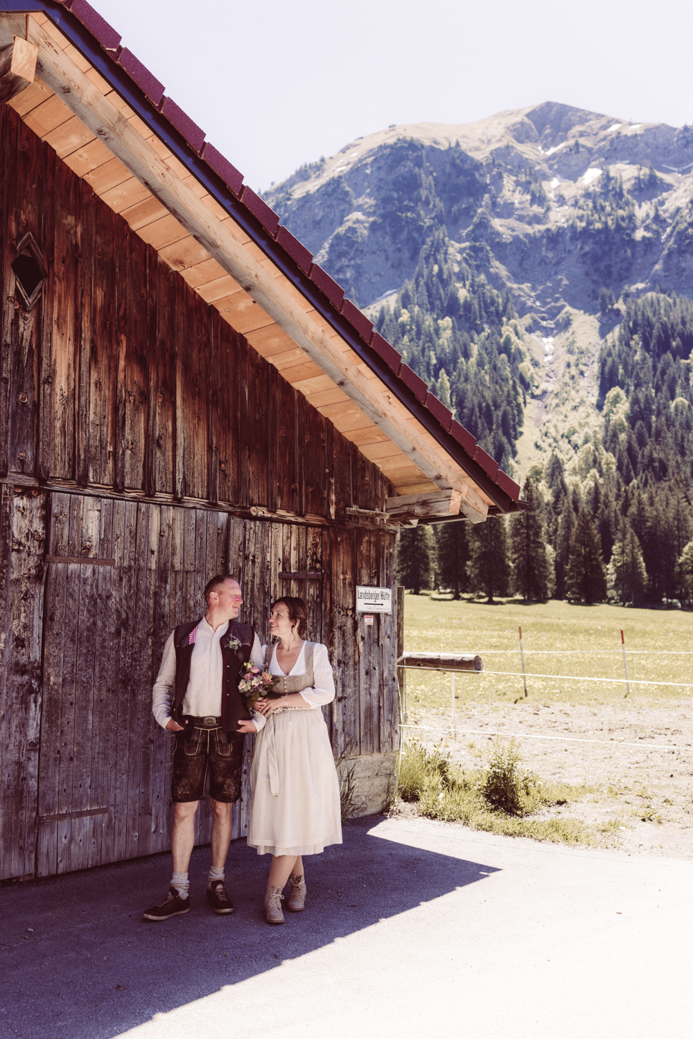 Hochzeitsfotografin_Vilsalpsee_Elopement_Tannheim-25