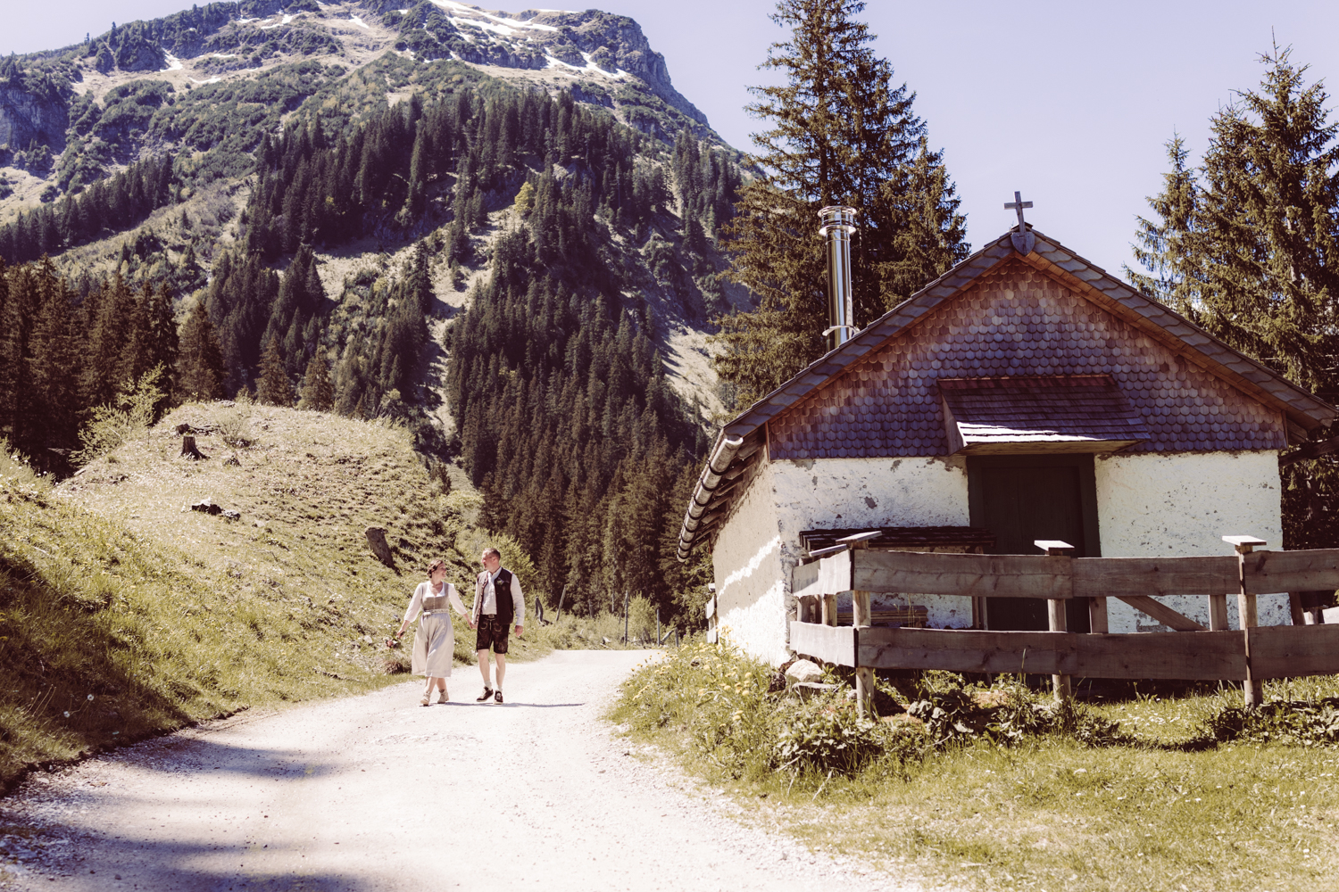 Hochzeitsfotografin_Vilsalpsee_Elopement_Tannheim-27