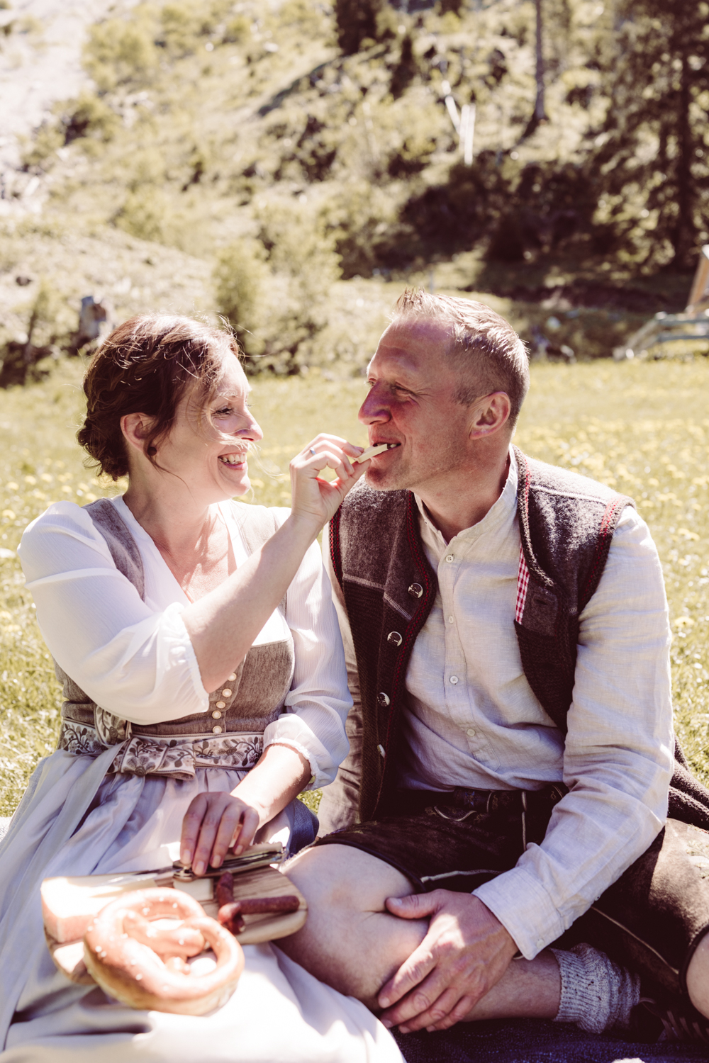 Hochzeitsfotografin_Vilsalpsee_Elopement_Tannheim-35
