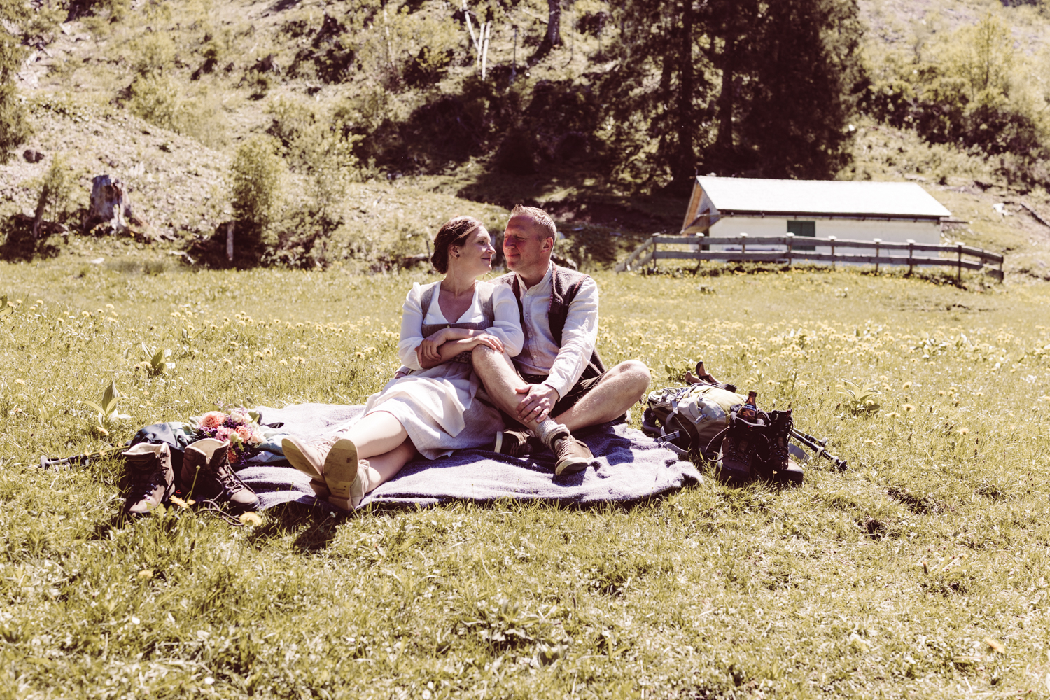 Hochzeitsfotografin_Vilsalpsee_Elopement_Tannheim-38