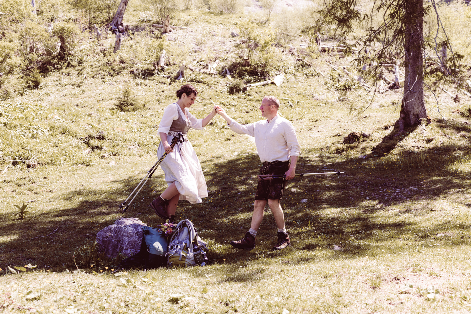 Hochzeitsfotografin_Vilsalpsee_Elopement_Tannheim-55
