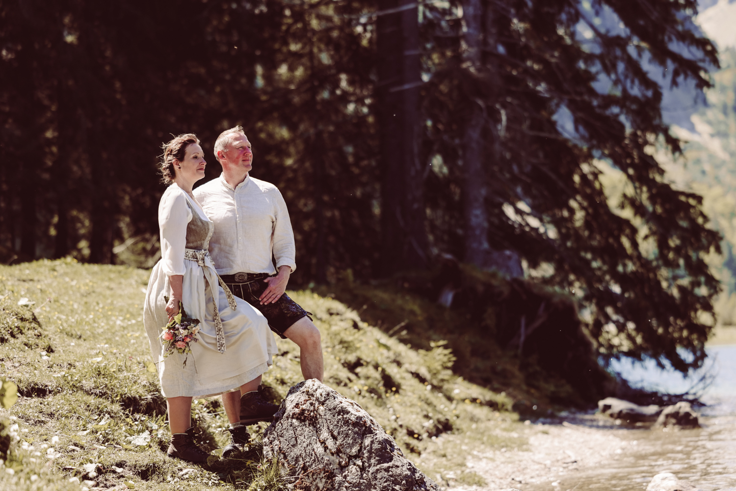 Hochzeitsfotografin_Vilsalpsee_Elopement_Tannheim-58