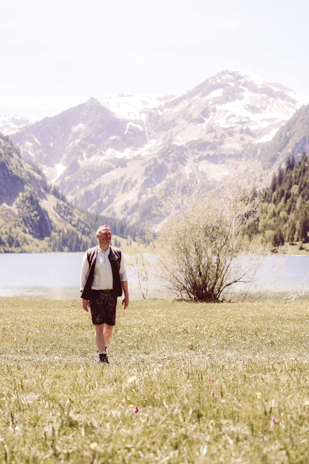 Hochzeitsfotografin_Vilsalpsee_Elopement_Tannheim-84