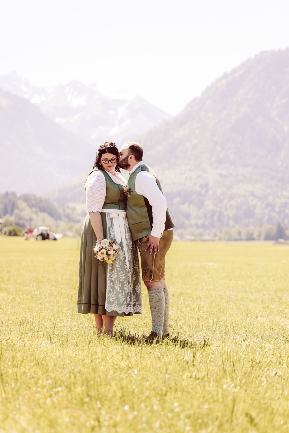 Intimes_Elopement_Oberstdorf_Berghochzeit_Fotografin-39