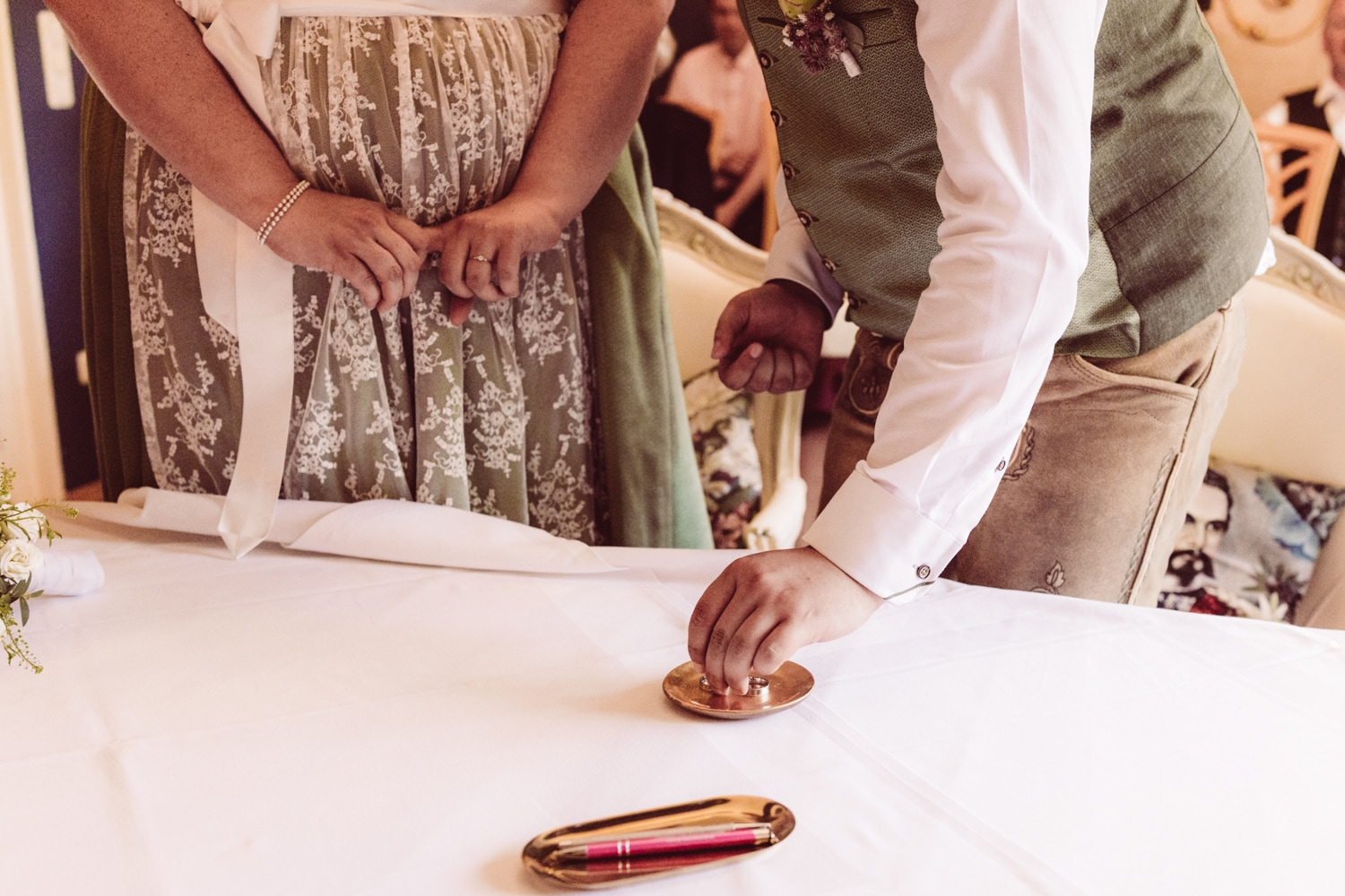 Intimes_Elopement_Oberstdorf_Berghochzeit_Fotografin-58