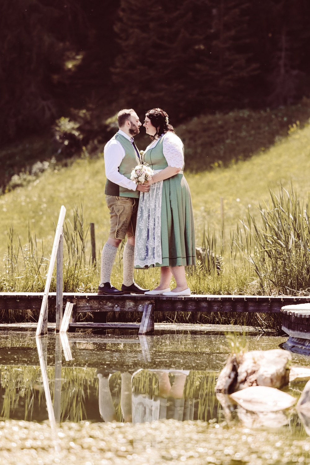 Intimes_Elopement_Oberstdorf_Berghochzeit_Fotografin-75