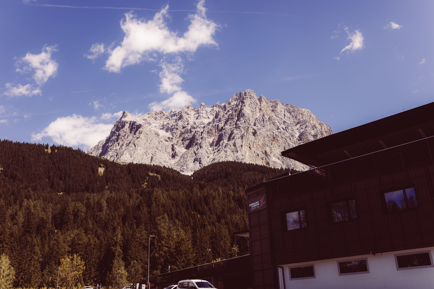 Wanderhochzeit_zu-zweit_Fotografin_Berg-Elopement_Österreich-114