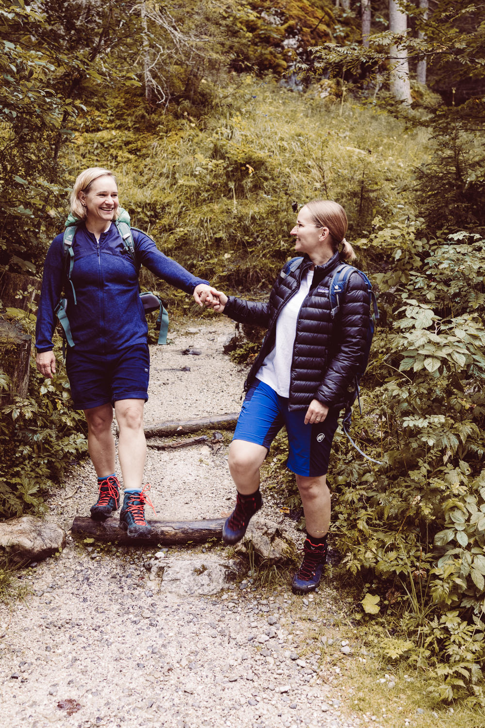 Wanderhochzeit_zu-zweit_Fotografin_Berg-Elopement_Österreich-26