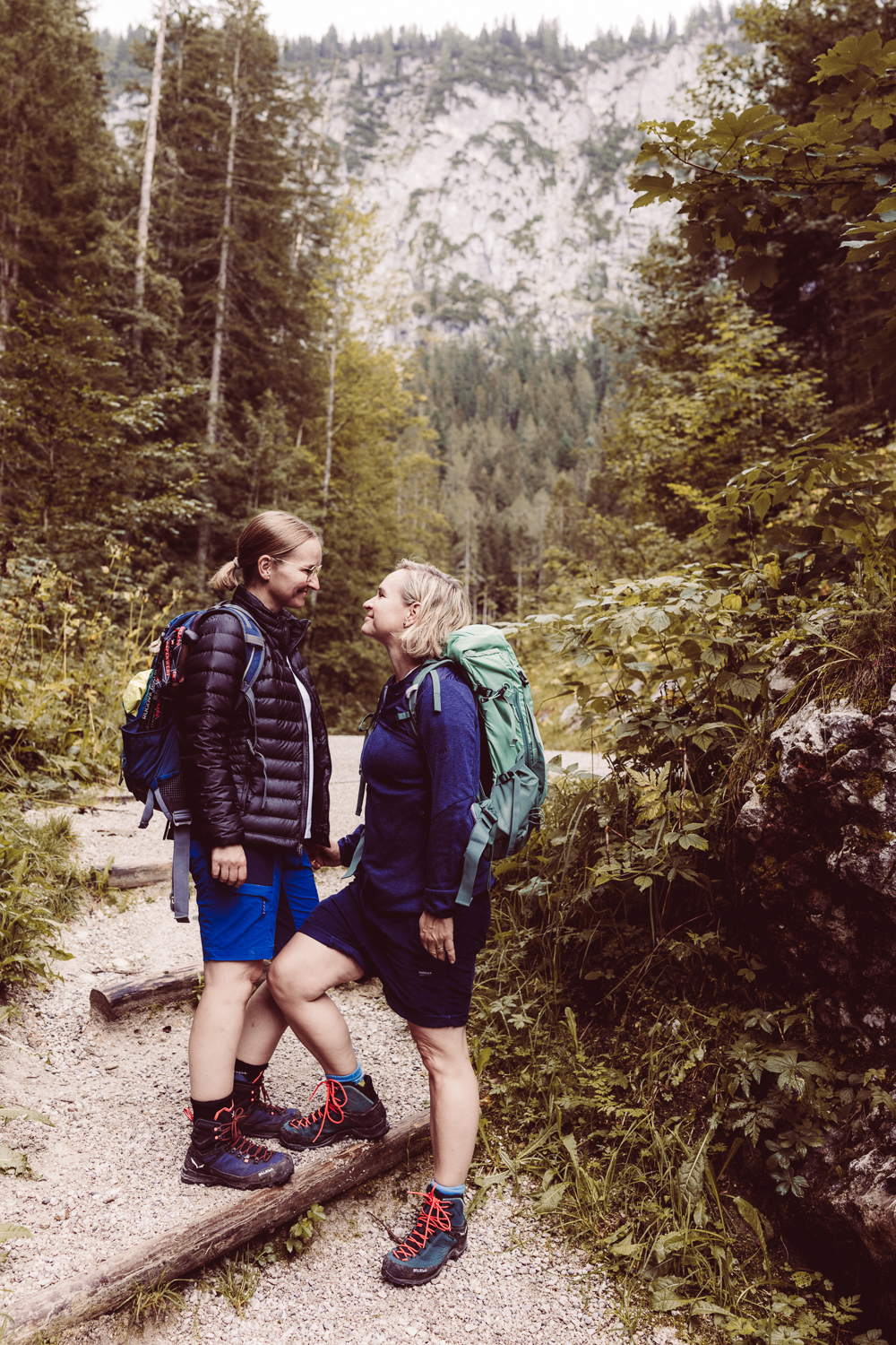 Wanderhochzeit_zu-zweit_Fotografin_Berg-Elopement_Österreich-29