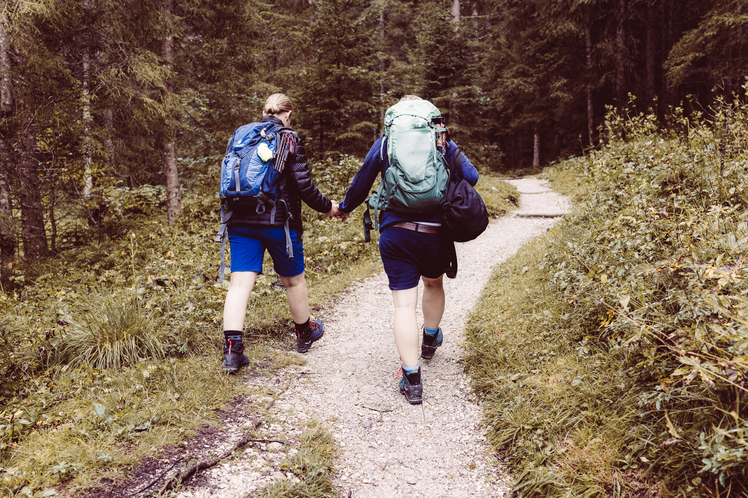 Wanderhochzeit_zu-zweit_Fotografin_Berg-Elopement_Österreich-33