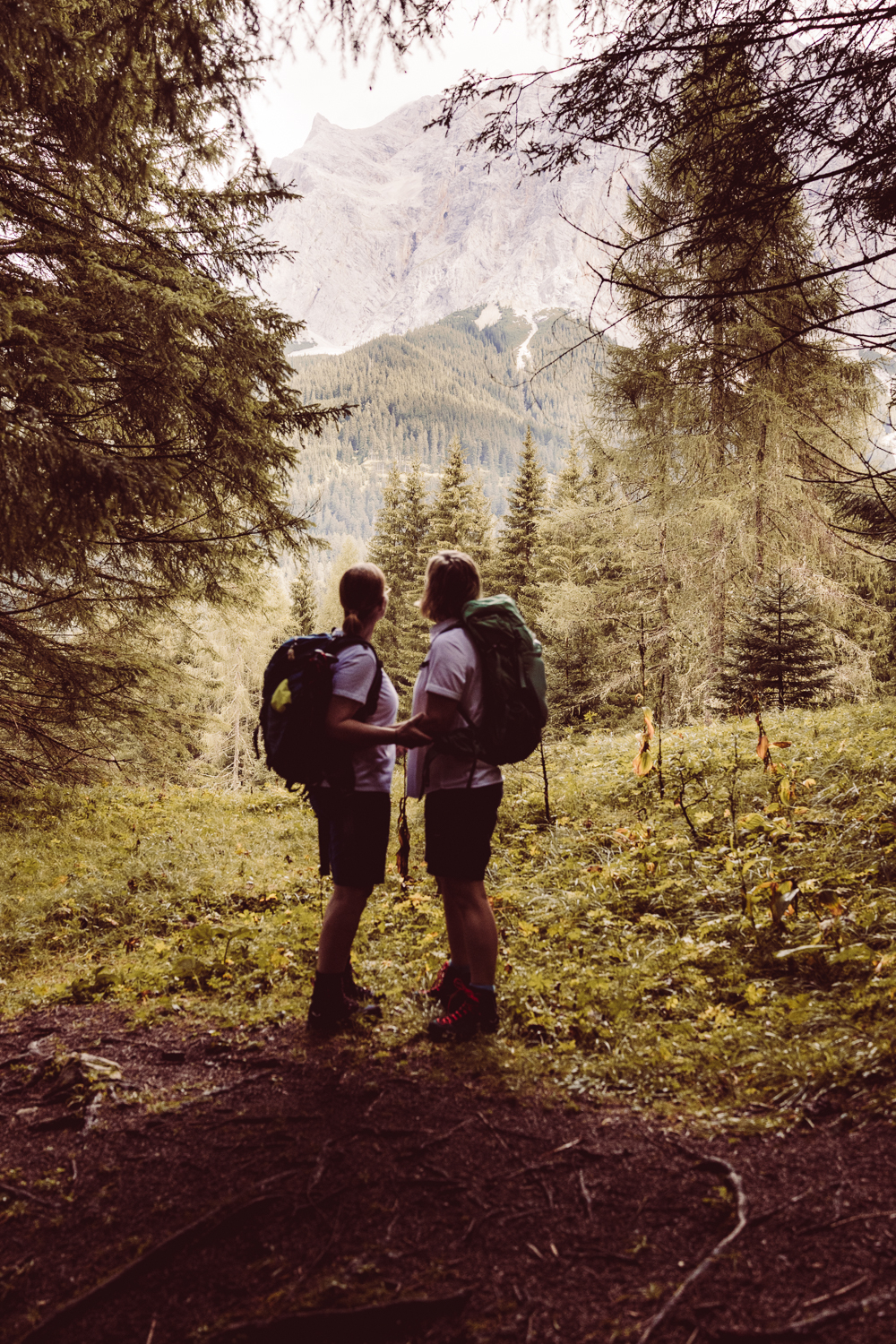 Wanderhochzeit_zu-zweit_Fotografin_Berg-Elopement_Österreich-60