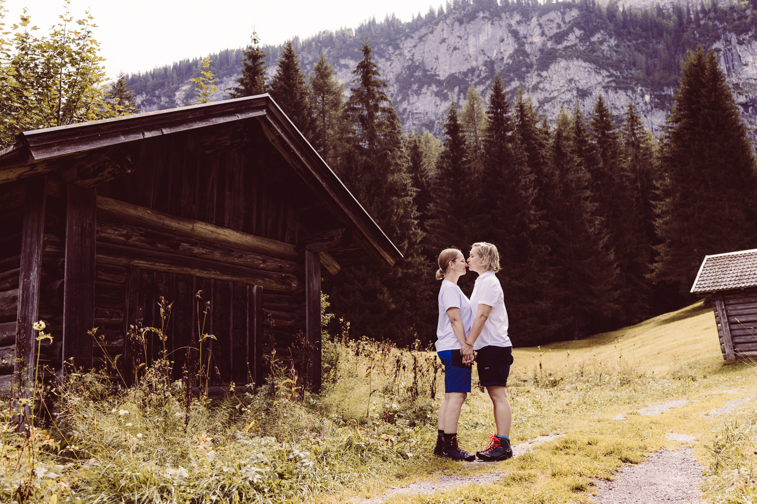 Wanderhochzeit_zu-zweit_Fotografin_Berg-Elopement_Österreich-88
