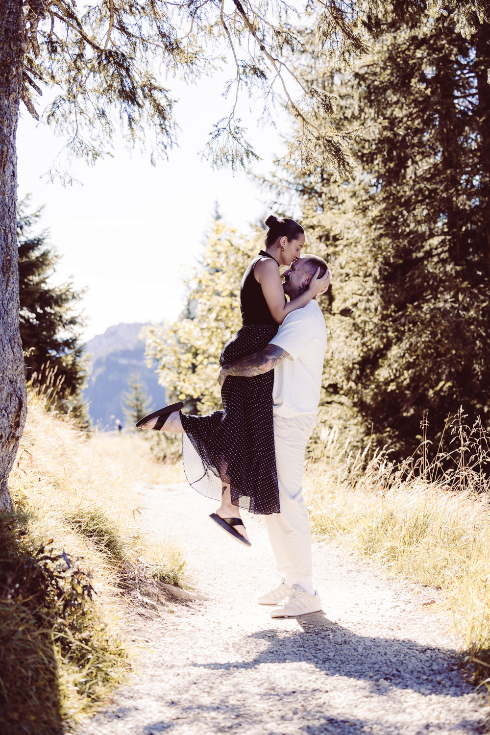 After-Wedding_Photoshooting_Schwangau_Neuschwanstein_Tegelberg--66