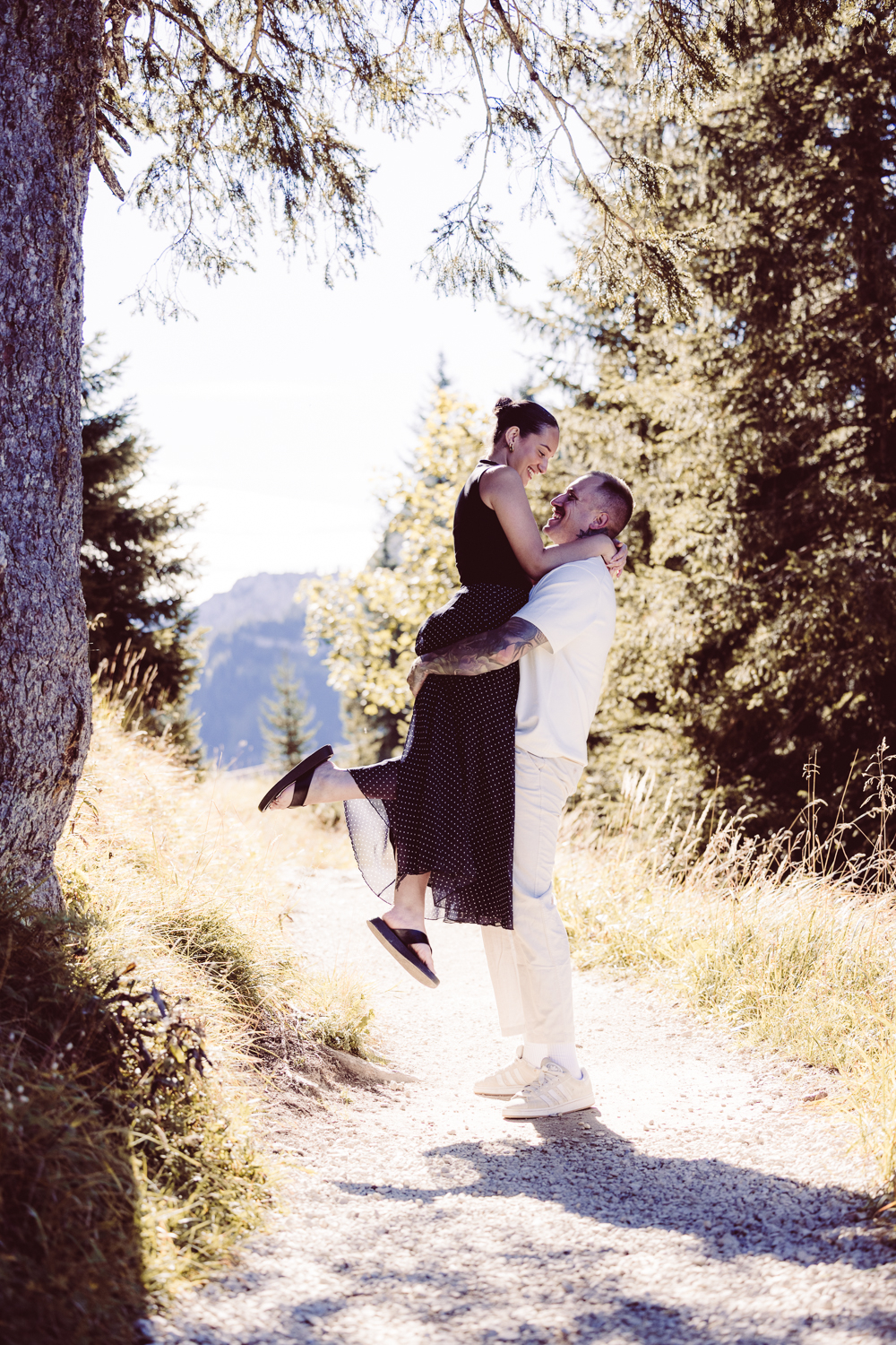 After-Wedding_Photoshooting_Schwangau_Neuschwanstein_Tegelberg--67