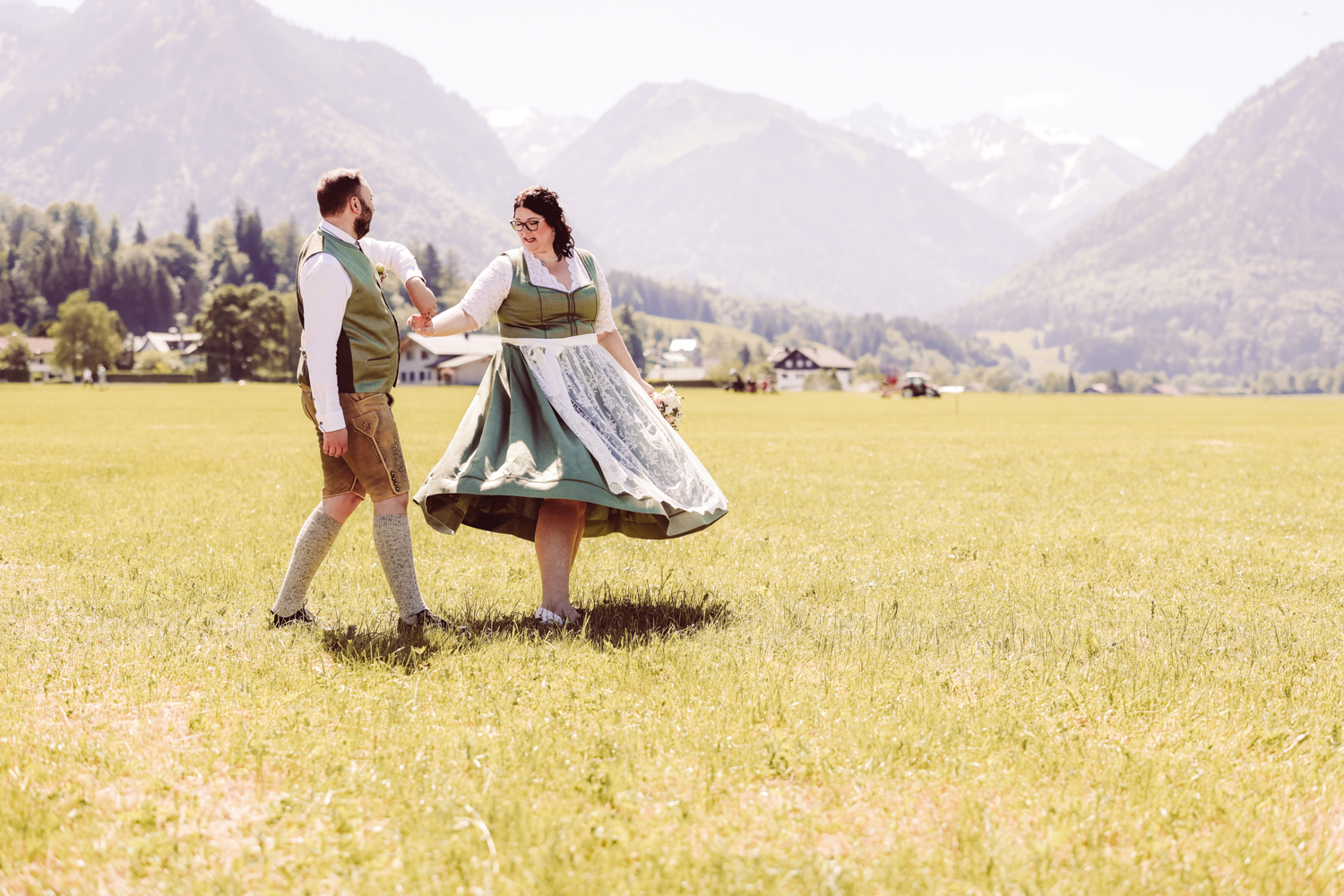 Intimes_Elopement_Oberstdorf_Berghochzeit_Fotografin-37